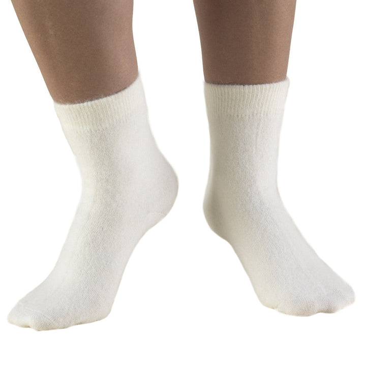 79600 / ANGORA SOCKS